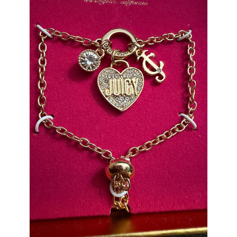 Juicy Couture Gold Tone Charm Bracelet Heart Crystal Logo NIB Gift Box - Picture 4 of 5